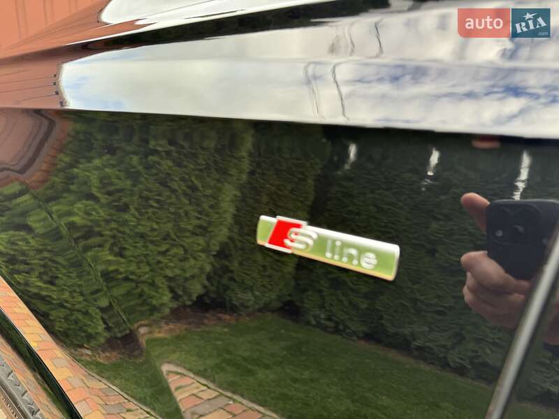 Позашляховик / Кросовер Audi Q7 2017 в Києві