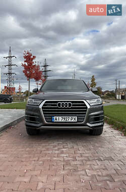Внедорожник / Кроссовер Audi Q7 2018 в Буче