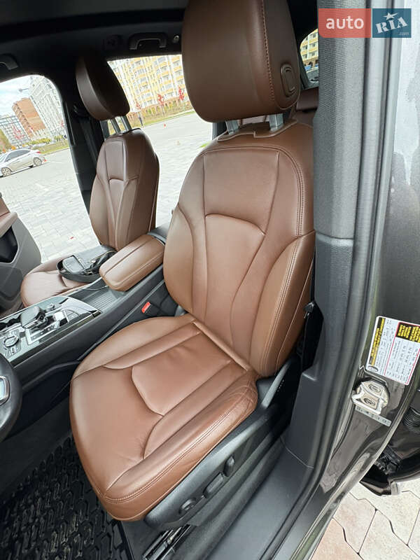 Внедорожник / Кроссовер Audi Q7 2018 в Буче