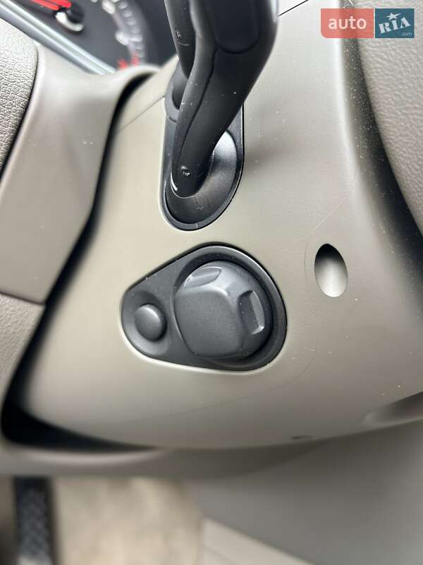 Внедорожник / Кроссовер Audi Q7 2012 в Сумах