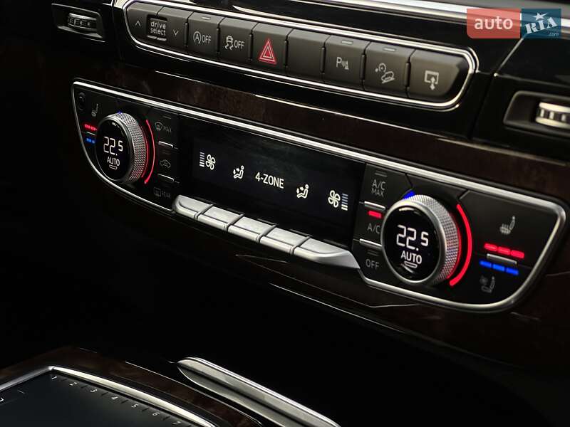 Позашляховик / Кросовер Audi Q7 2017 в Мукачевому