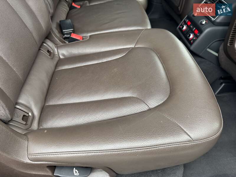 Внедорожник / Кроссовер Audi Q7 2013 в Тернополе