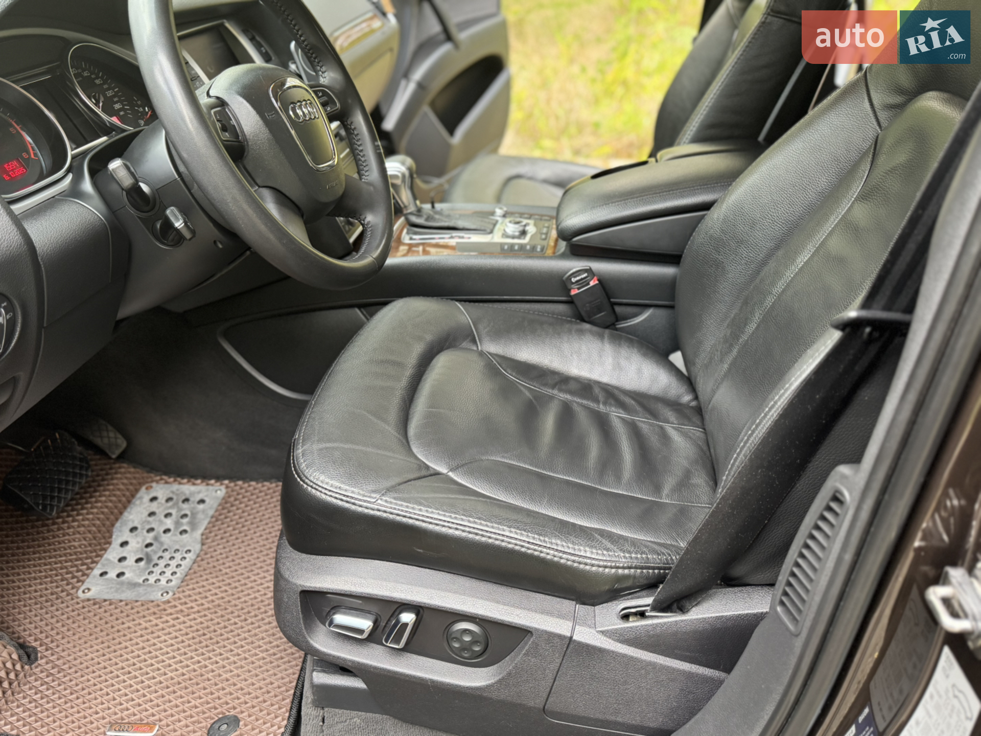 2011 Audi Q7 - мініатюра 38