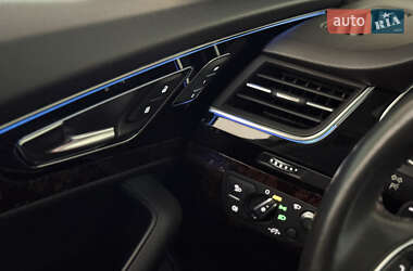 Внедорожник / Кроссовер Audi Q7 2018 в 