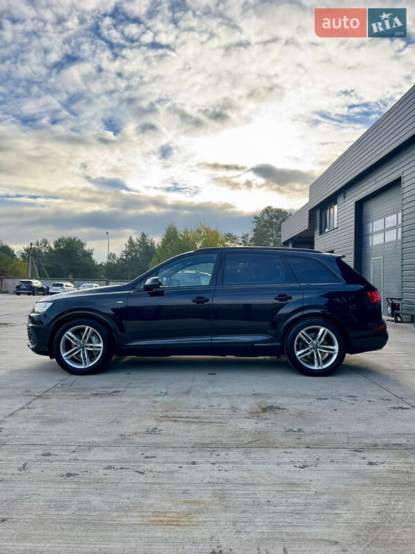 Внедорожник / Кроссовер Audi Q7 2018 в Вараше фото 4 Внедорожник / Кроссовер Audi Q7 2018 в Вараше