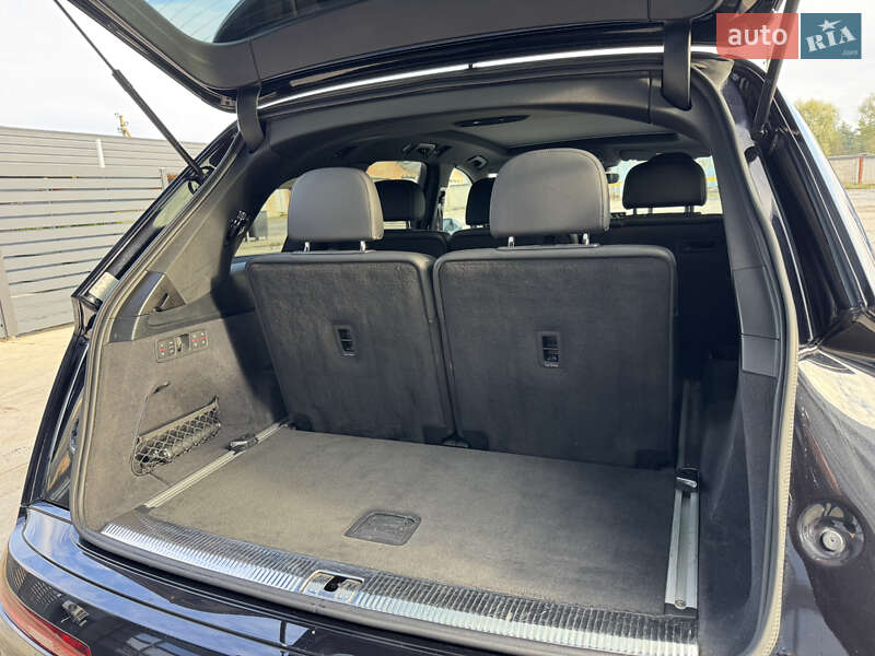 Внедорожник / Кроссовер Audi Q7 2018 в Вараше фото 21 Внедорожник / Кроссовер Audi Q7 2018 в Вараше