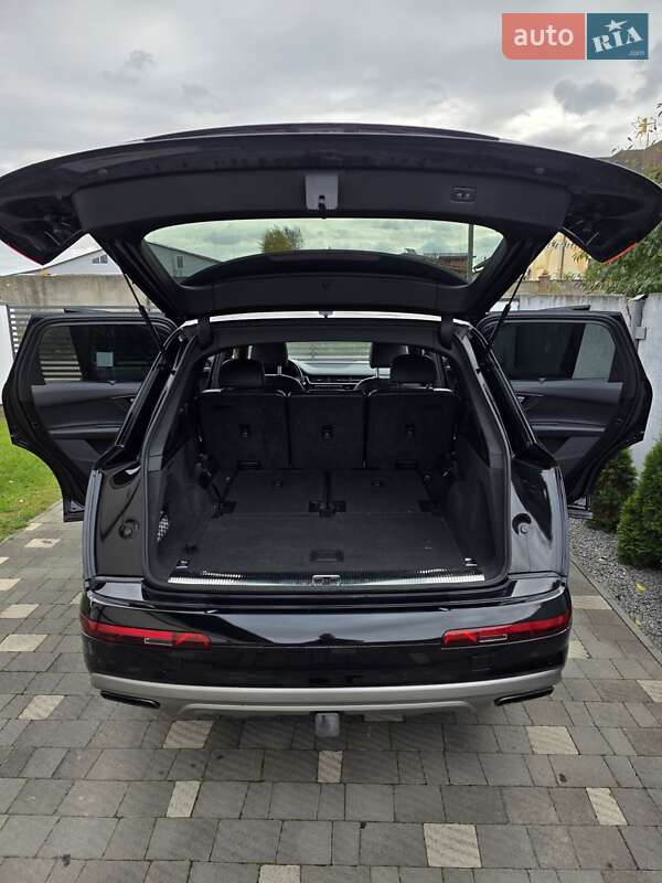 Позашляховик / Кросовер Audi Q7 2018 в Сарнах фото 11 Позашляховик / Кросовер Audi Q7 2018 в Сарнах