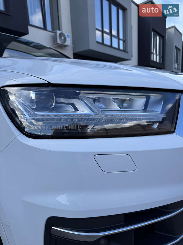 Внедорожник / Кроссовер Audi Q7 2017 в Черновцах фото 8 Внедорожник / Кроссовер Audi Q7 2017 в Черновцах