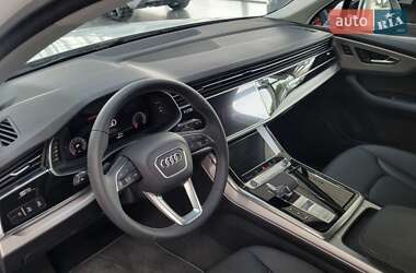 Позашляховик / Кросовер Audi Q7 2025 в 