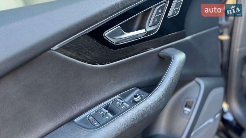 Внедорожник / Кроссовер Audi Q7 2017 в Львове фото 15 Внедорожник / Кроссовер Audi Q7 2017 в Львове