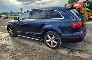 Позашляховик / Кросовер Audi Q7 2014 в 