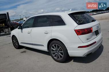 Позашляховик / Кросовер Audi Q7 2017 в 