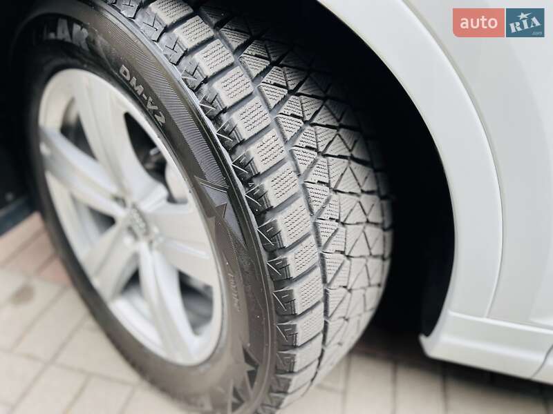 Позашляховик / Кросовер Audi Q7 2015 в Хмельницькому
