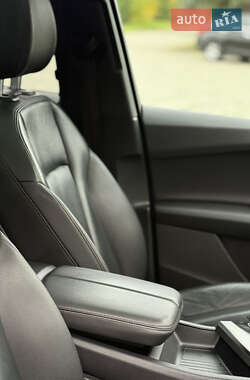 Позашляховик / Кросовер Audi Q7 2019 в 
