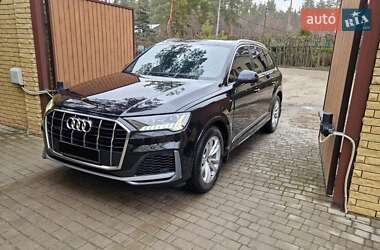 Позашляховик / Кросовер Audi Q7 2020 в Києві