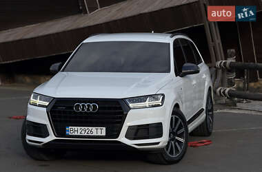 Внедорожник / Кроссовер Audi Q7 2017 в Одессе