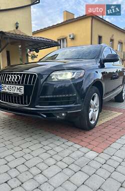 Внедорожник / Кроссовер Audi Q7 2012 в 