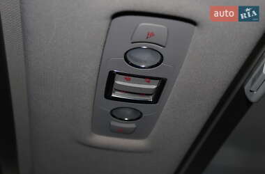 Позашляховик / Кросовер Audi Q7 2014 в  фото 37 Позашляховик / Кросовер Audi Q7 2014 в