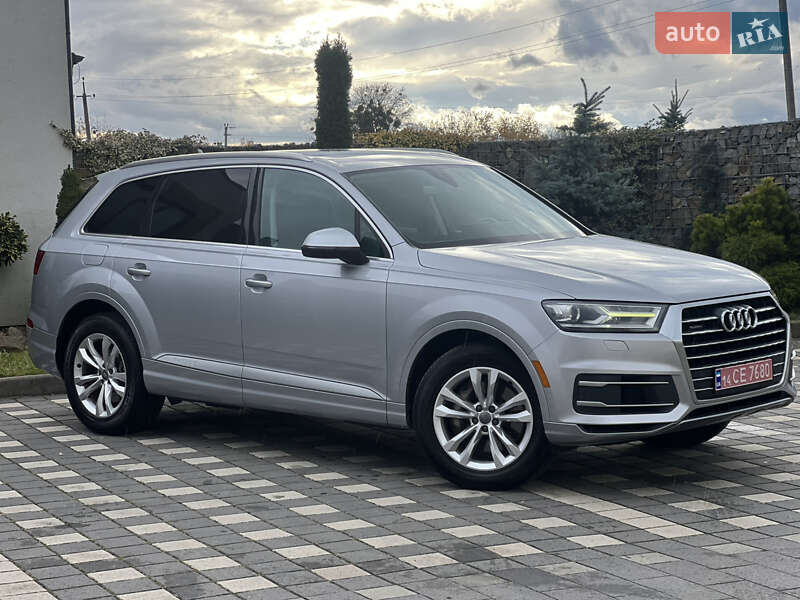 Внедорожник / Кроссовер Audi Q7 2015 в Стрые