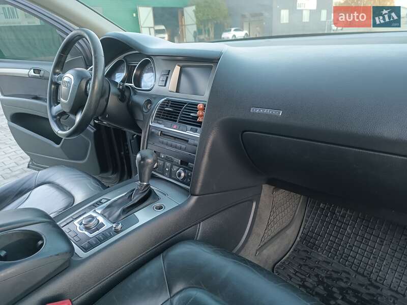 Внедорожник / Кроссовер Audi Q7 2008 в Хусте фото 32 Внедорожник / Кроссовер Audi Q7 2008 в Хусте