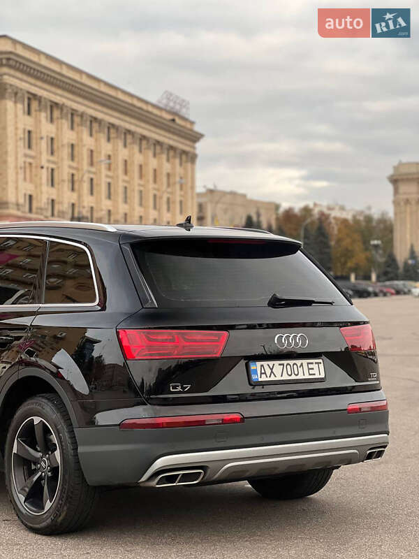 Внедорожник / Кроссовер Audi Q7 2018 в Харькове фото 3 Внедорожник / Кроссовер Audi Q7 2018 в Харькове