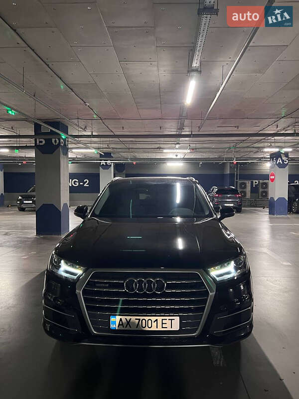 Внедорожник / Кроссовер Audi Q7 2018 в Харькове фото 17 Внедорожник / Кроссовер Audi Q7 2018 в Харькове