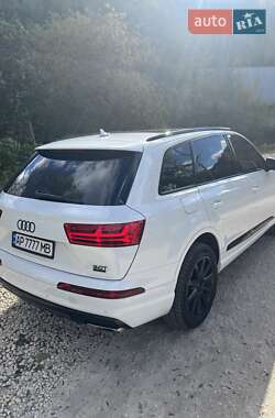Внедорожник / Кроссовер Audi Q7 2017 в Львове