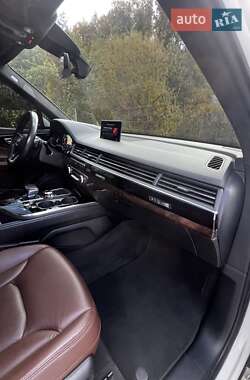 Внедорожник / Кроссовер Audi Q7 2017 в Львове