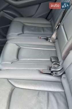 Позашляховик / Кросовер Audi Q7 2021 в 