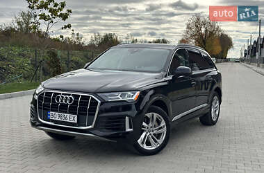 Внедорожник / Кроссовер Audi Q7 2020 в 