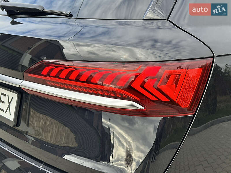 Позашляховик / Кросовер Audi Q7 2020 в Тернополі