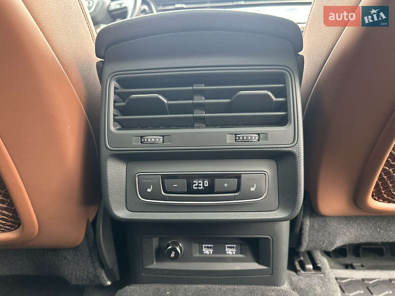 Позашляховик / Кросовер Audi Q7 2020 в Тернополі