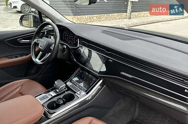 Внедорожник / Кроссовер Audi Q7 2020 в 