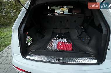 Внедорожник / Кроссовер Audi Q7 2017 в Львове