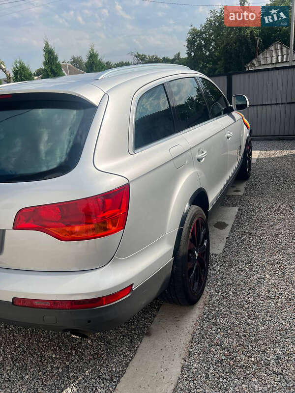 Позашляховик / Кросовер Audi Q7 2007 в Дніпрі фото 3 Позашляховик / Кросовер Audi Q7 2007 в Дніпрі