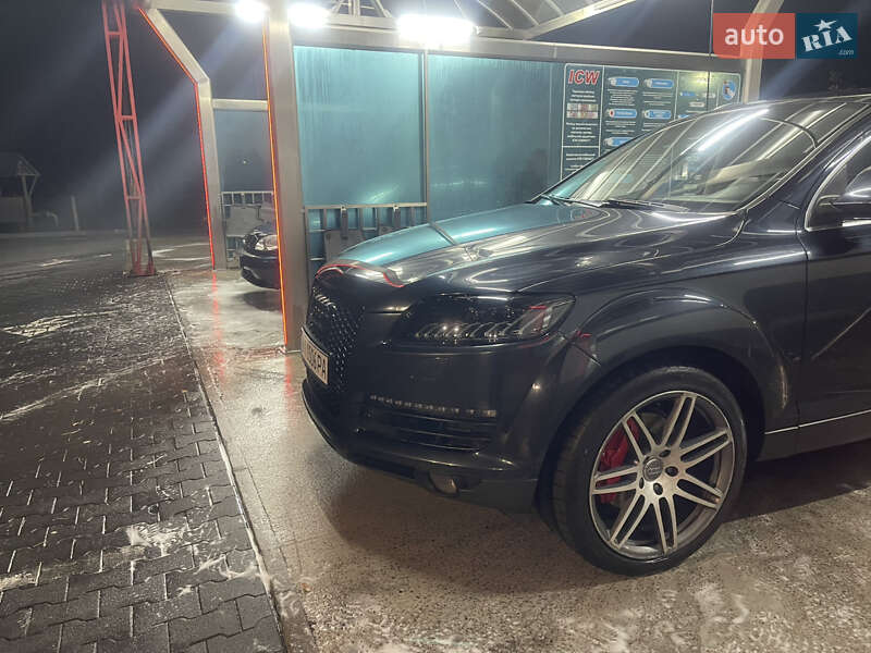 Внедорожник / Кроссовер Audi Q7 2007 в Буче