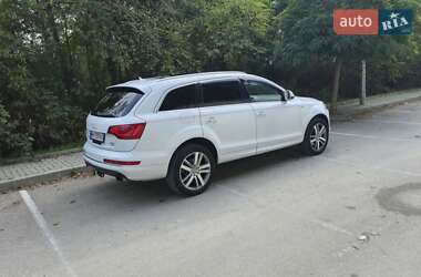 Внедорожник / Кроссовер Audi Q7 2014 в 