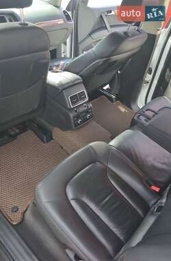 Внедорожник / Кроссовер Audi Q7 2014 в 