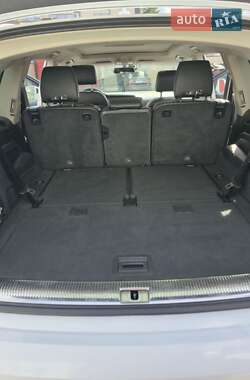 Внедорожник / Кроссовер Audi Q7 2014 в 