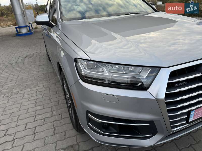 Позашляховик / Кросовер Audi Q7 2017 в Верхньодніпровську фото 15 Позашляховик / Кросовер Audi Q7 2017 в Верхньодніпровську