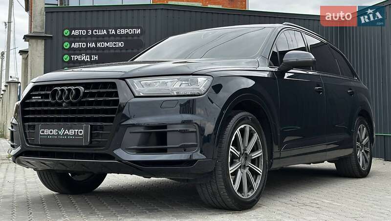 Позашляховик / Кросовер Audi Q7 2016 в Львові