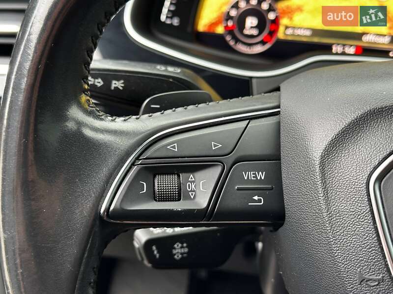 Позашляховик / Кросовер Audi Q7 2016 в Львові