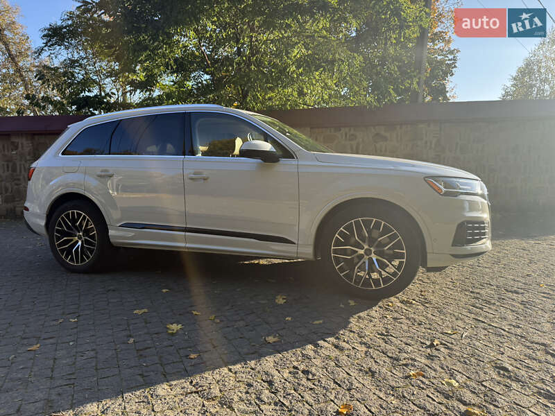 Внедорожник / Кроссовер Audi Q7 2021 в Черновцах фото 9 Внедорожник / Кроссовер Audi Q7 2021 в Черновцах