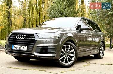 Внедорожник / Кроссовер Audi Q7 2019 в 
