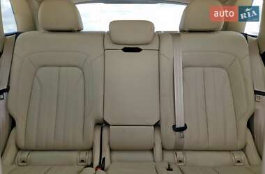 Позашляховик / Кросовер Audi Q7 2019 в  фото 10 Позашляховик / Кросовер Audi Q7 2019 в