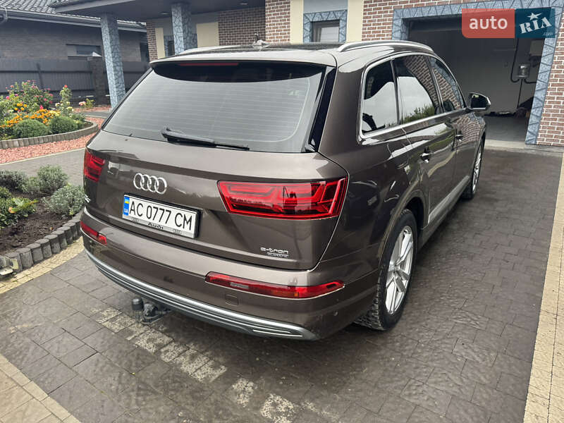 Позашляховик / Кросовер Audi Q7 2016 в Луцьку фото 18 Позашляховик / Кросовер Audi Q7 2016 в Луцьку