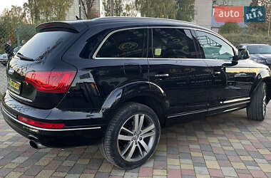 Позашляховик / Кросовер Audi Q7 2013 в  фото 7 Позашляховик / Кросовер Audi Q7 2013 в