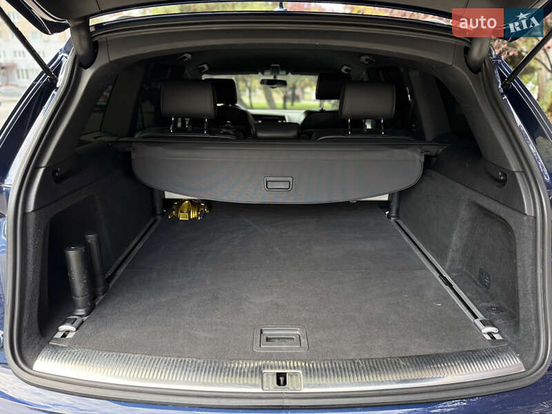 Позашляховик / Кросовер Audi Q7 2012 в Дніпрі фото 28 Позашляховик / Кросовер Audi Q7 2012 в Дніпрі