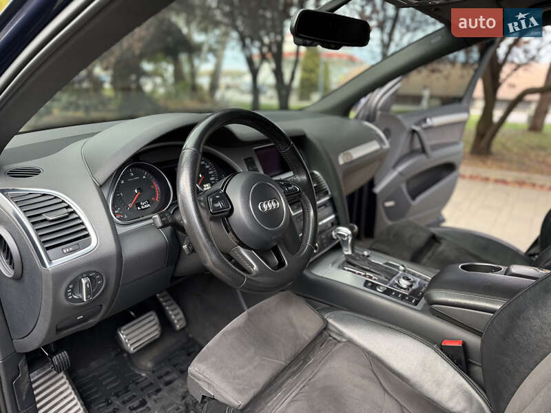 Позашляховик / Кросовер Audi Q7 2012 в Дніпрі фото 34 Позашляховик / Кросовер Audi Q7 2012 в Дніпрі