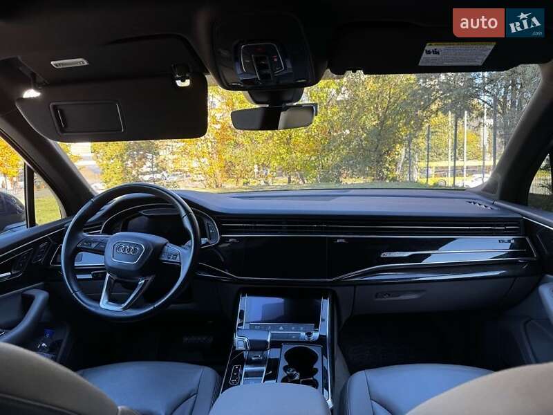 Внедорожник / Кроссовер Audi Q7 2021 в Львове